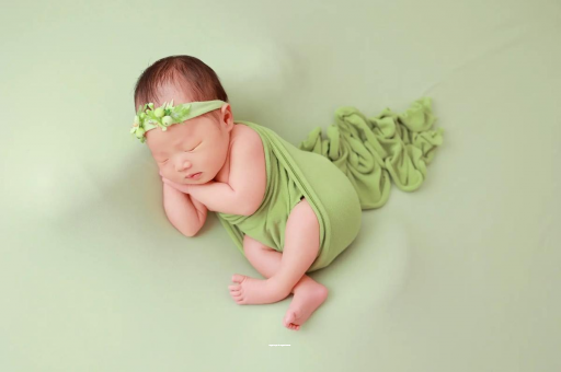 东至多大的宝宝可以坐飞机